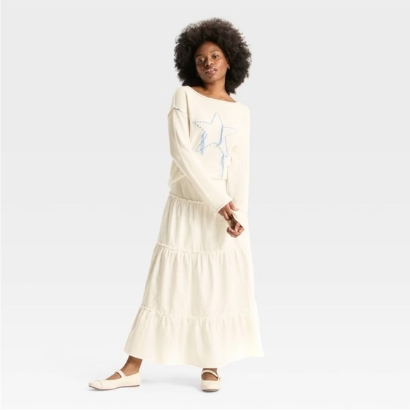 Wild Fable Women's Wide Crewneck Pullover Sweater Offwhite Blue Star, XS, NWT - Picture 3 of 12